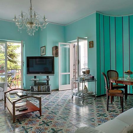 Casa Valentina Apartment ซอร์เรนโต ภายนอก รูปภาพ